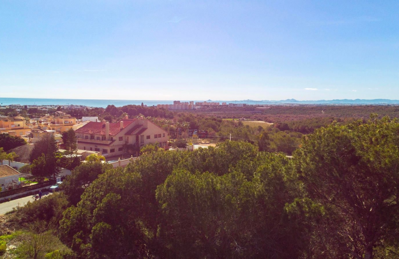 Rynek wtórny - Villa - Orihuela Costa - Lomas de Cabo Roig