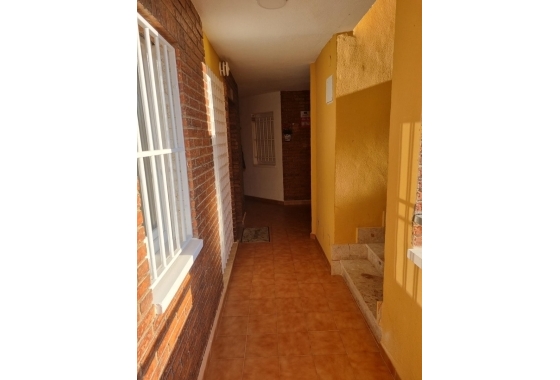 Rynek wtórny - Apartament - Torrevieja - Playa De Los Naufragos