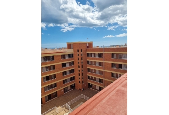 Rynek wtórny - Apartament - Torrevieja - Playa De Los Naufragos