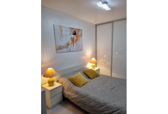 Rynek wtórny - Apartament - Torrevieja - Playa De Los Naufragos