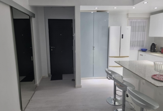 Rynek wtórny - Apartament - Torrevieja - Playa De Los Naufragos