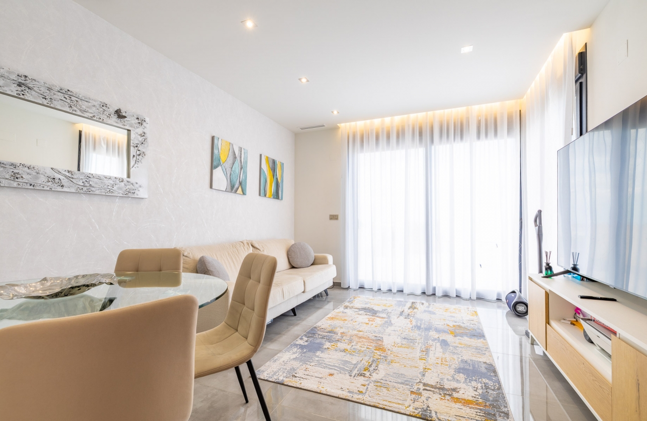 Rynek wtórny - Villa - Torrevieja - Los Altos