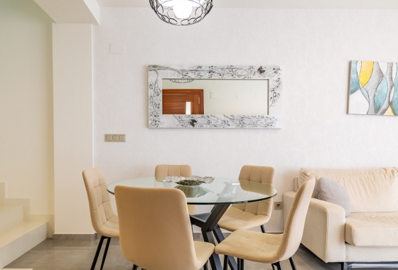 Rynek wtórny - Villa - Torrevieja - Los Altos