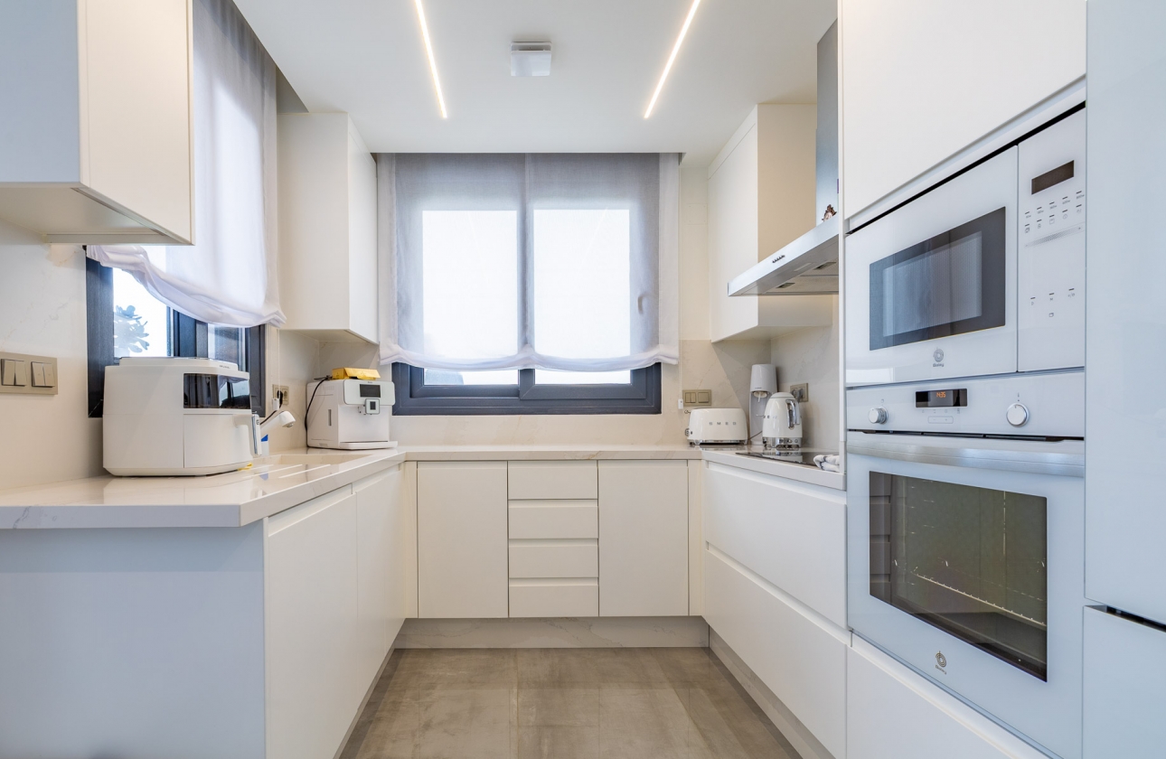 Rynek wtórny - Villa - Torrevieja - Los Altos