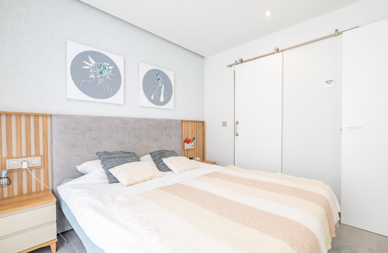 Rynek wtórny - Villa - Torrevieja - Los Altos