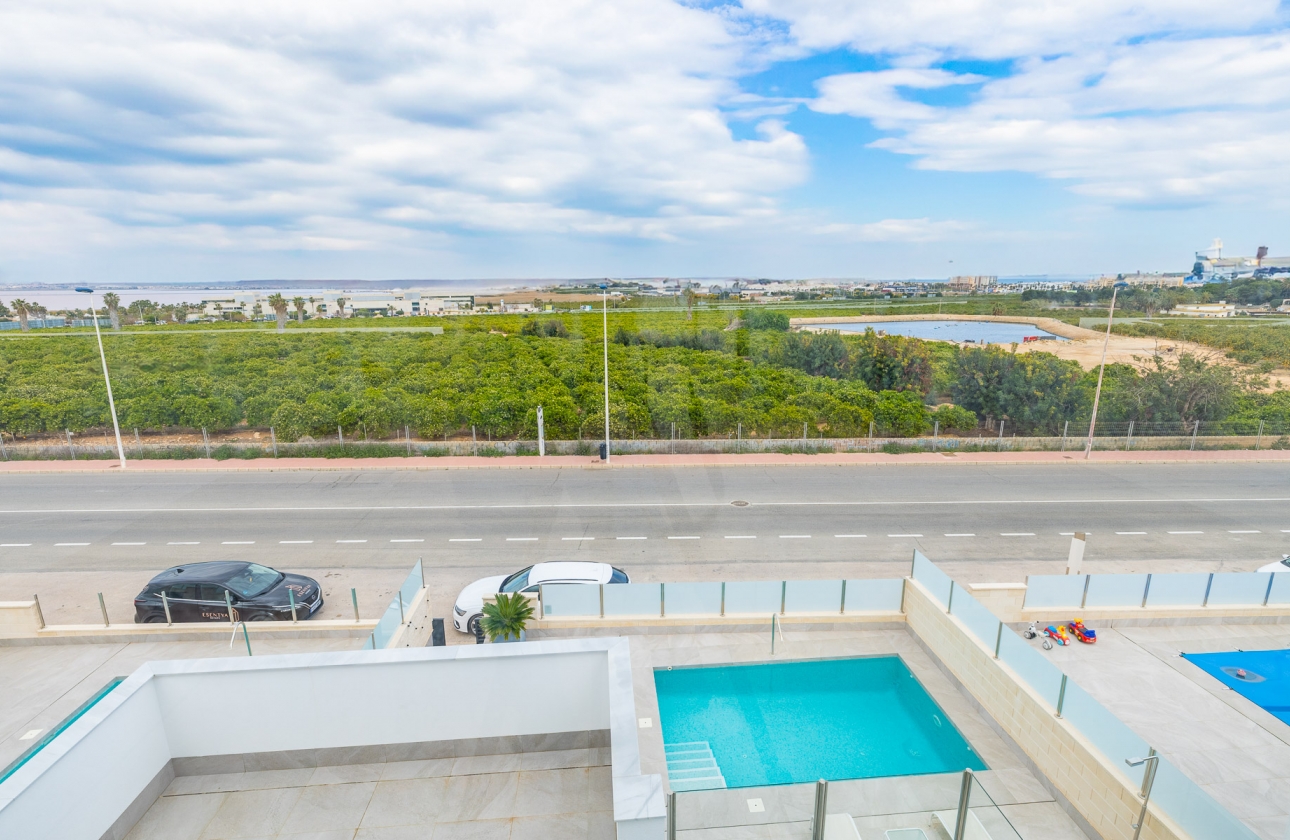 Rynek wtórny - Villa - Torrevieja - Los Altos