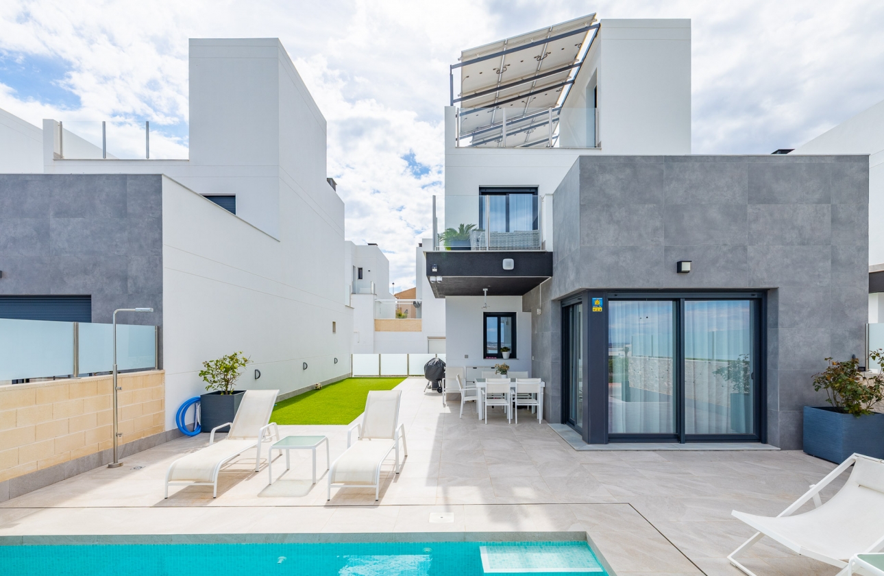 Rynek wtórny - Villa - Torrevieja - Los Altos