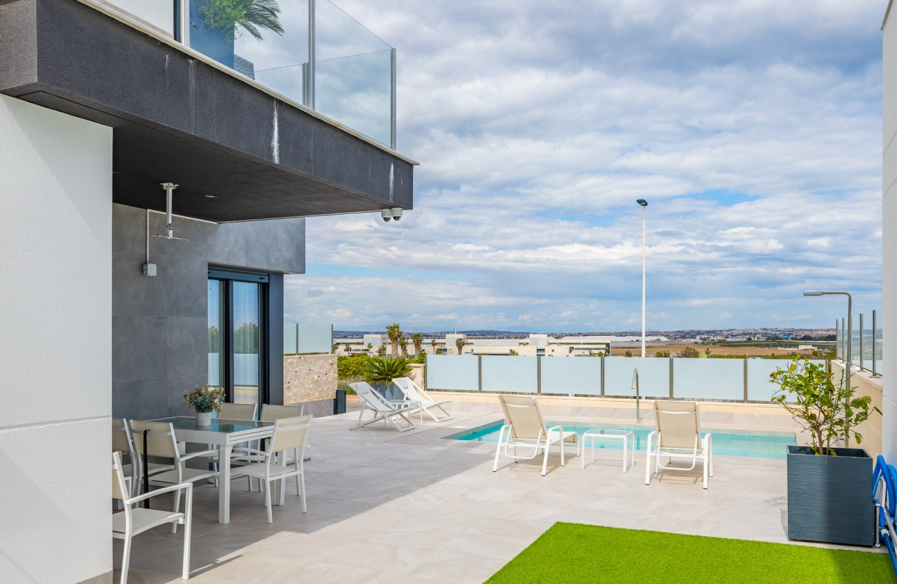 Rynek wtórny - Villa - Torrevieja - Los Altos