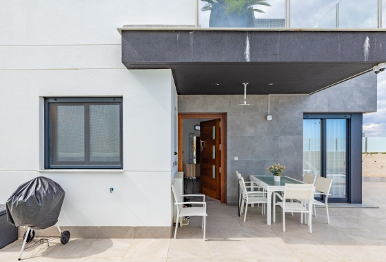 Rynek wtórny - Villa - Torrevieja - Los Altos