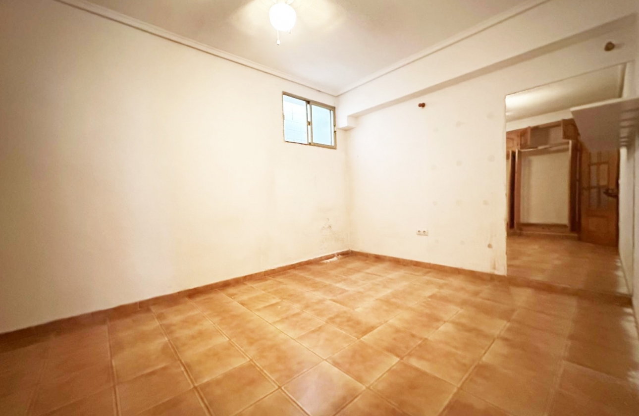 Rynek wtórny - Szeregowiec - Orihuela Costa - La Zenia