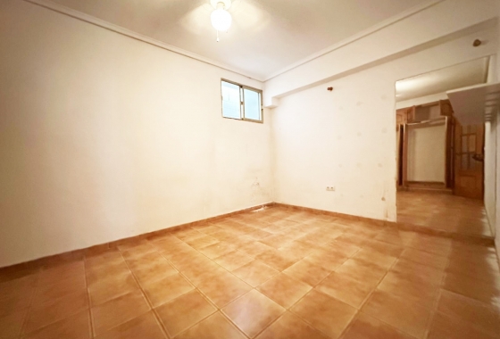 Rynek wtórny - Szeregowiec - Orihuela Costa - La Zenia