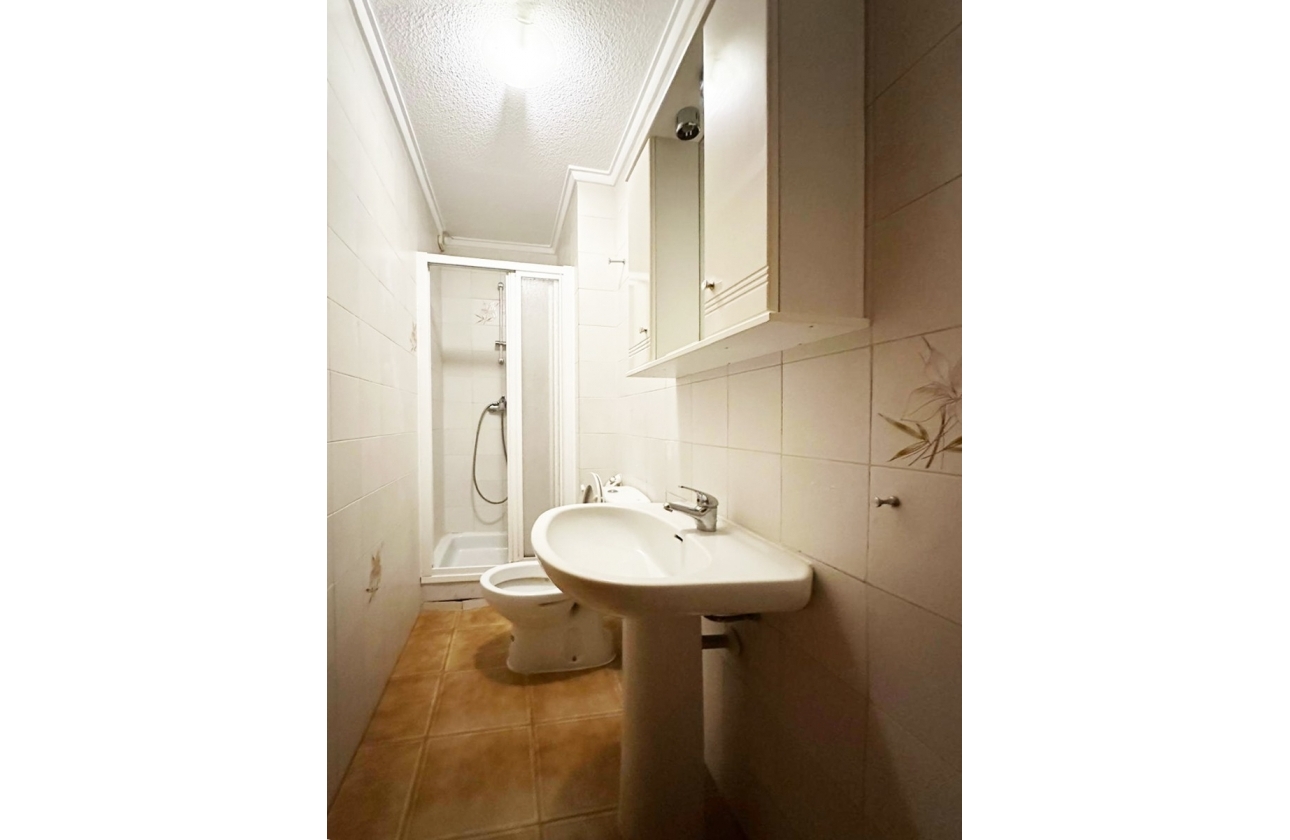 Rynek wtórny - Szeregowiec - Orihuela Costa - La Zenia