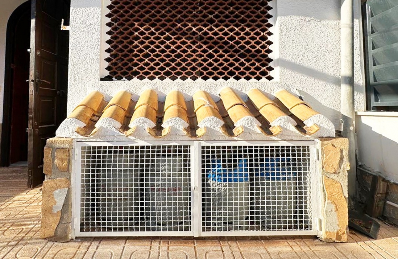 Rynek wtórny - Szeregowiec - Orihuela Costa - La Zenia