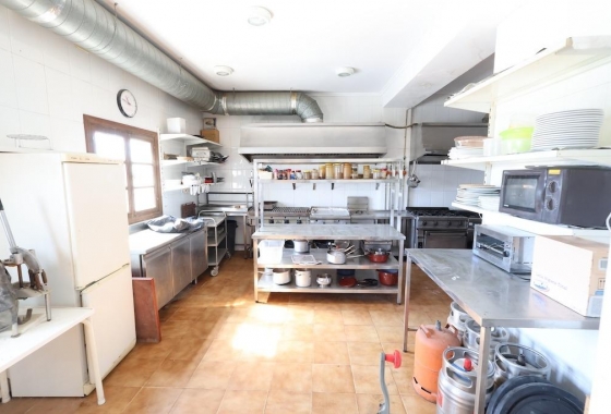 Rynek wtórny - Nieruchomość komercyjna - Orihuela Costa - La Zenia