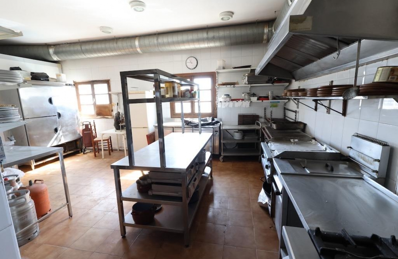 Rynek wtórny - Nieruchomość komercyjna - Orihuela Costa - La Zenia