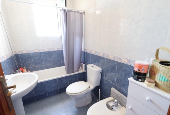 Rynek wtórny - Nieruchomość komercyjna - Orihuela Costa - La Zenia