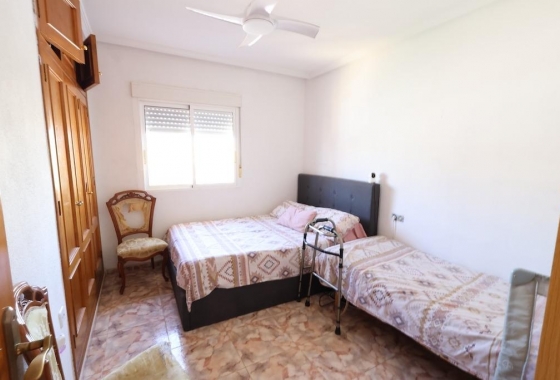 Rynek wtórny - Nieruchomość komercyjna - Orihuela Costa - La Zenia