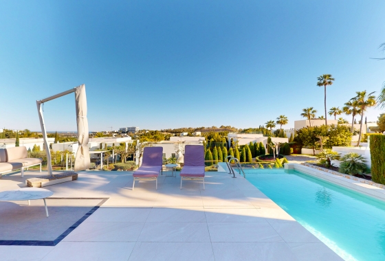 Rynek wtórny - Villa - Orihuela Costa - Las Colinas Golf