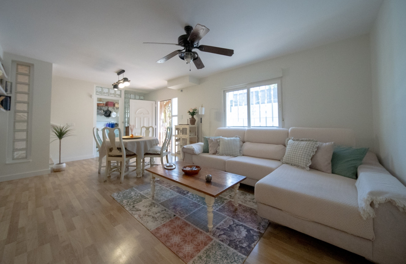 Rynek wtórny - Villa - Torrevieja - Los Balcones