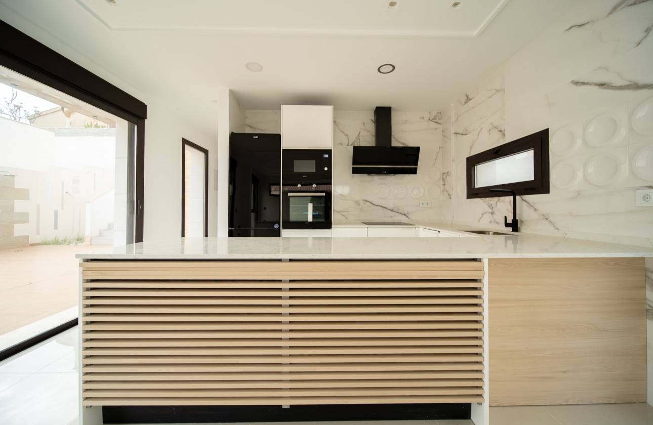 Resale - Villa - Rojales