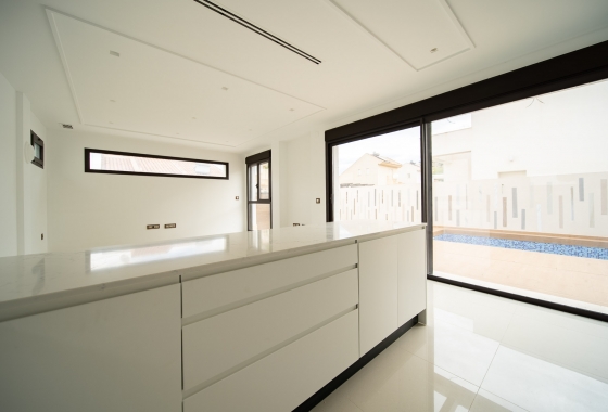 Resale - Villa - Rojales