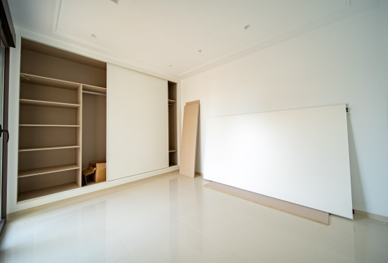 Resale - Villa - Rojales