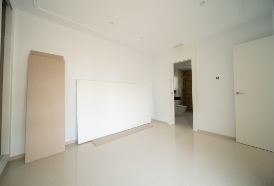 Resale - Villa - Rojales