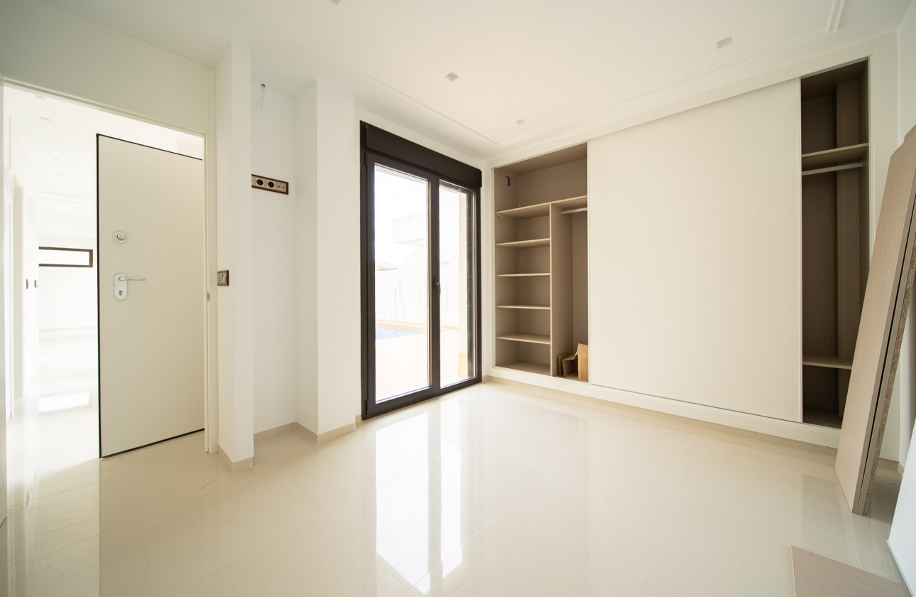 Resale - Villa - Rojales