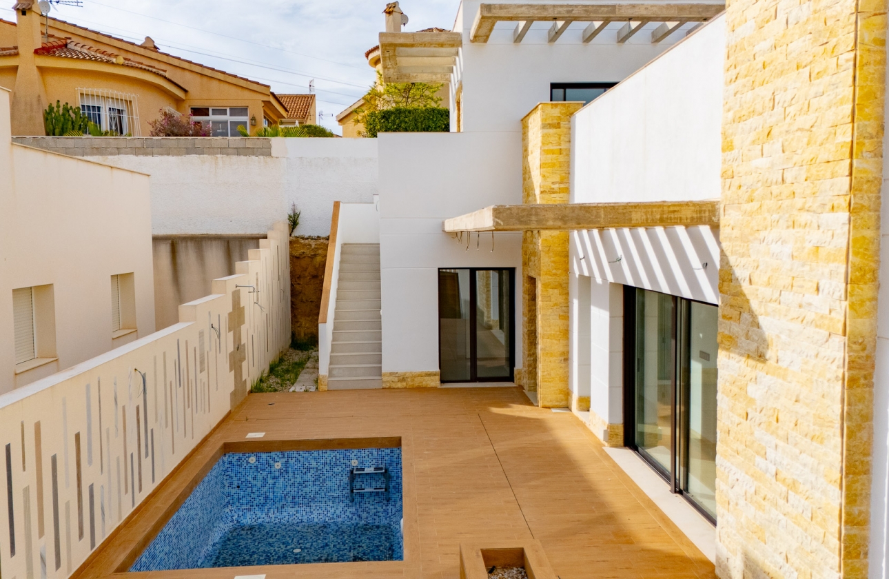 Resale - Villa - Rojales