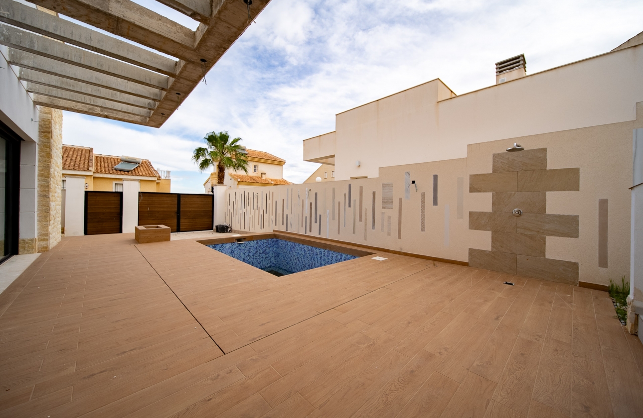 Resale - Villa - Rojales