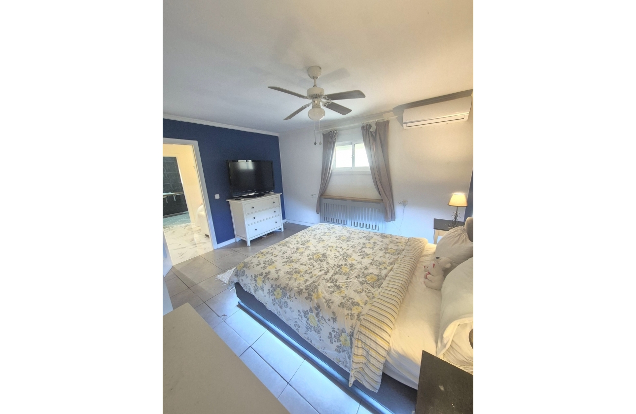 Reventa - Villa - San Miguel de Salinas