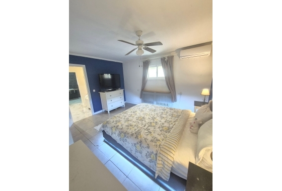 Reventa - Villa - San Miguel de Salinas