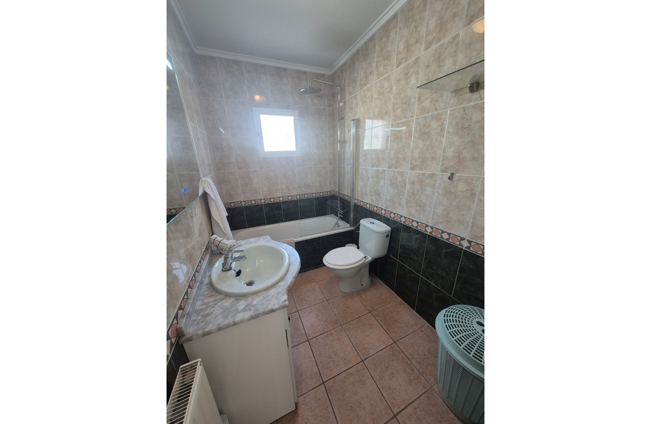 Reventa - Villa - San Miguel de Salinas