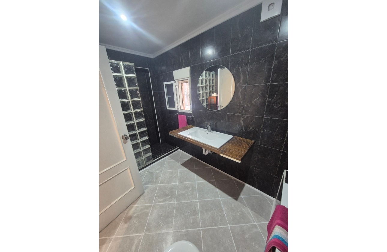 Reventa - Villa - San Miguel de Salinas