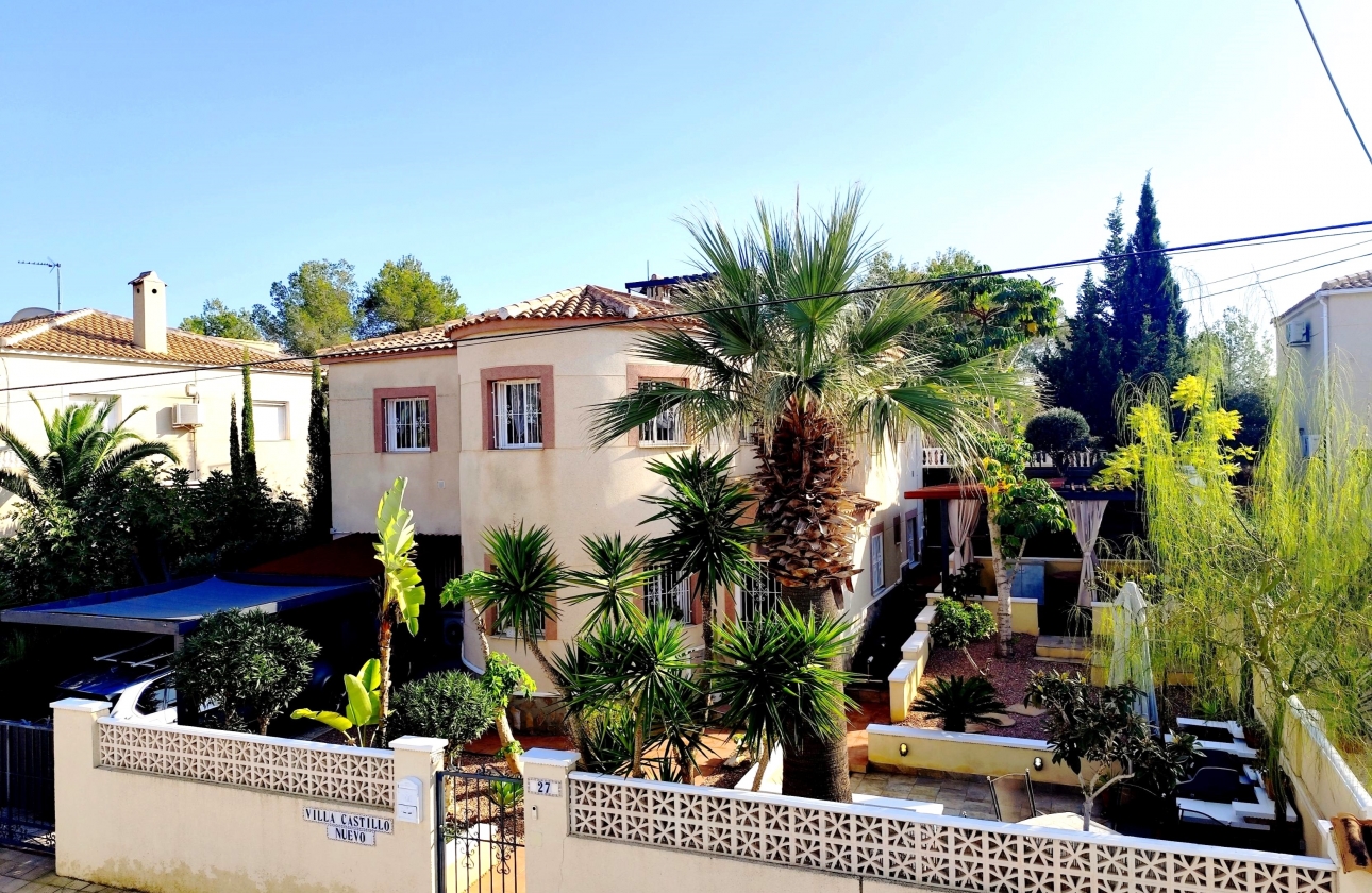 Reventa - Villa - San Miguel de Salinas