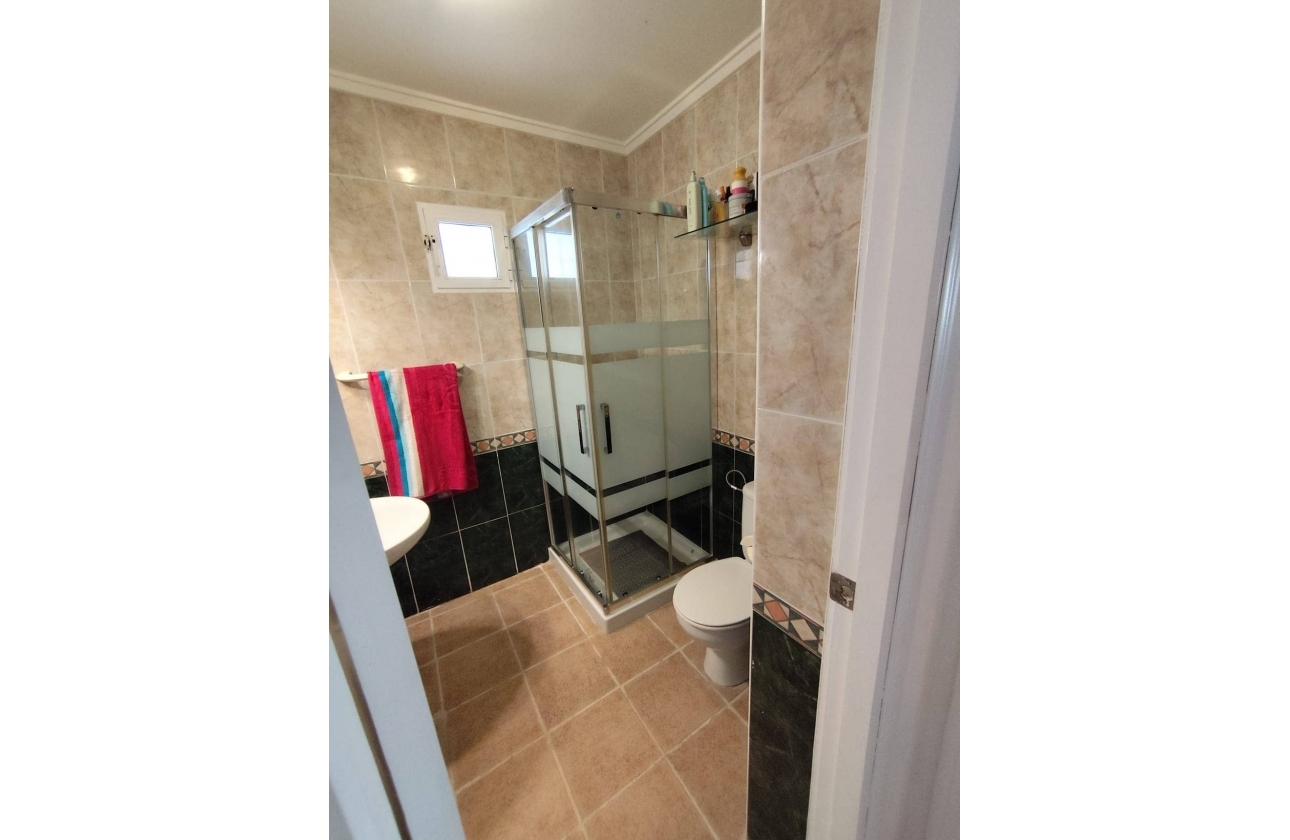 Reventa - Villa - San Miguel de Salinas