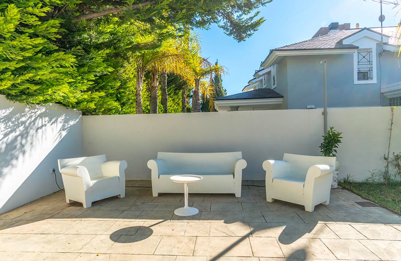 Rynek wtórny - Villa - Alicante - Campoamor