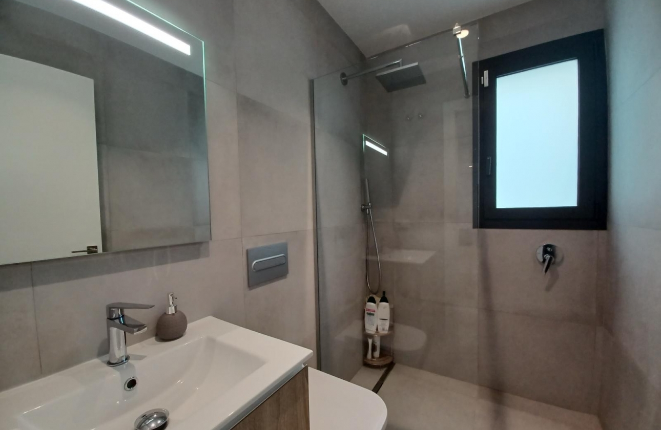 Reventa - Villa - Pilar de la Horadada