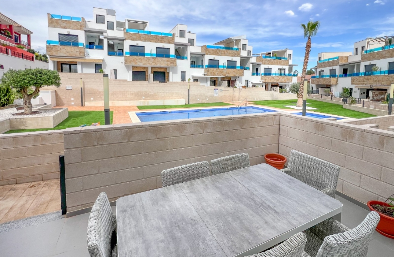 Resale - Townhouse - Bigastro