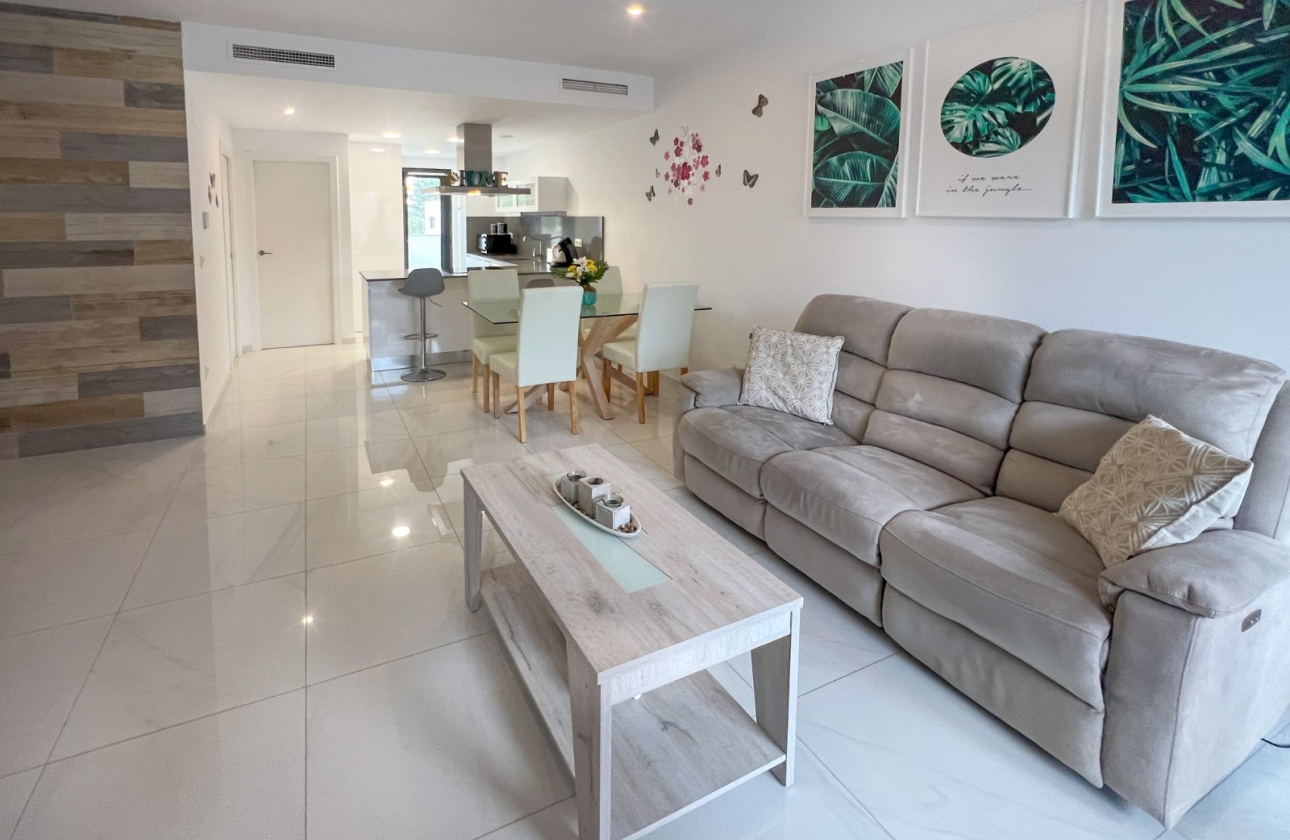 Resale - Townhouse - Bigastro