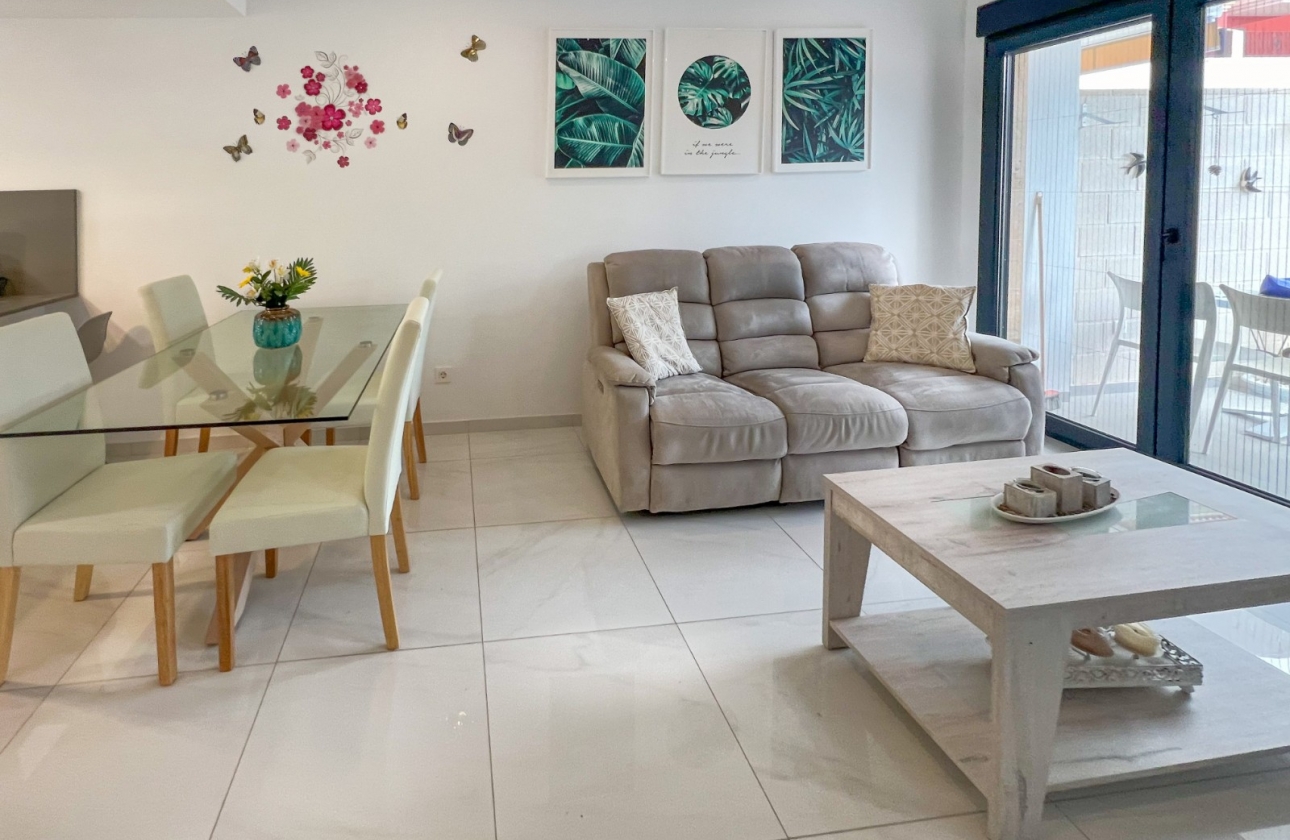 Resale - Townhouse - Bigastro