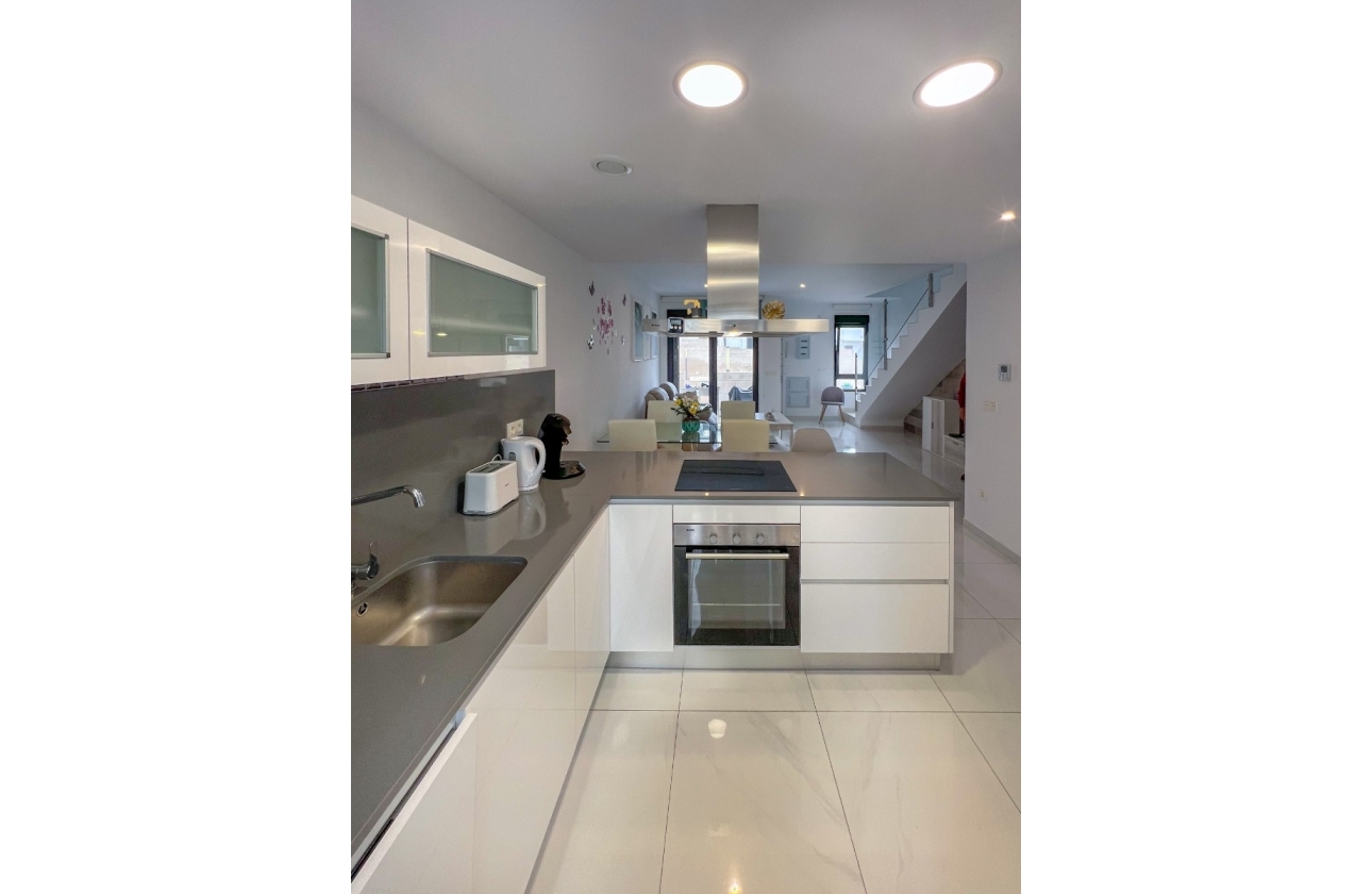 Resale - Townhouse - Bigastro