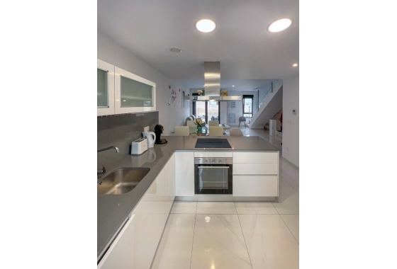 Resale - Townhouse - Bigastro