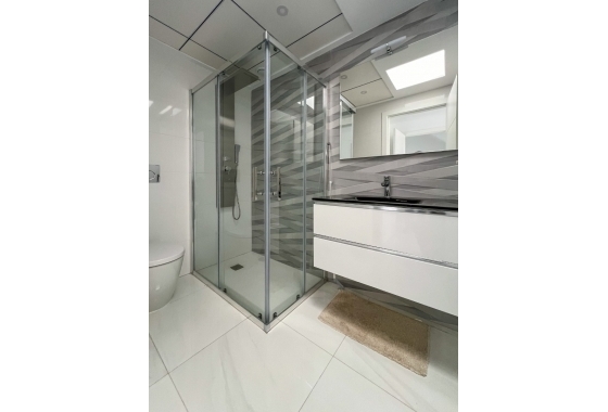 Resale - Townhouse - Bigastro