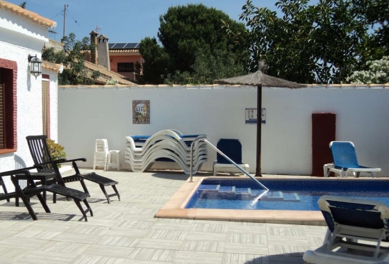 Rynek wtórny - Villa - Orihuela Costa - Lomas de Cabo Roig