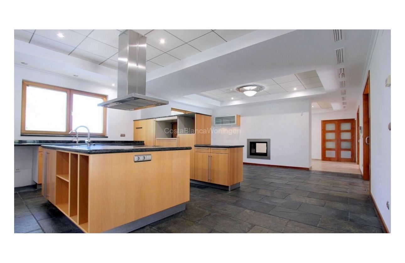 Reventa - Villa - Penàguila