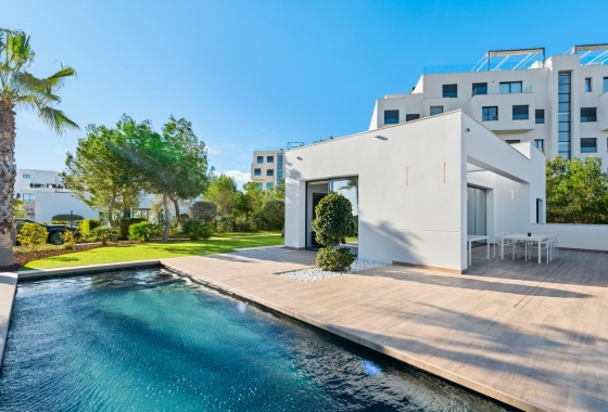 Rynek wtórny - Villa - Orihuela Costa - Las Colinas Golf