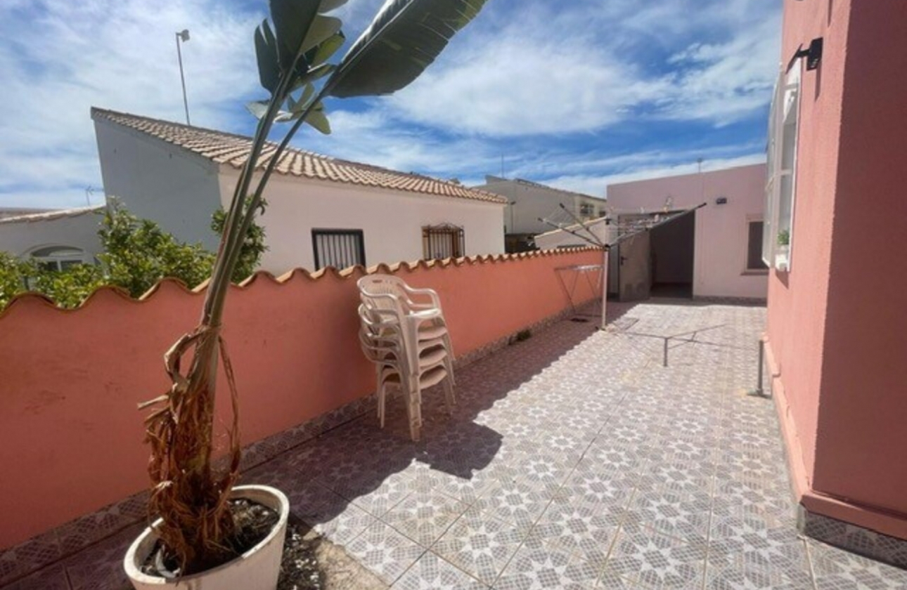 Rynek wtórny - Villa - Orihuela Costa - Play Flamenca
