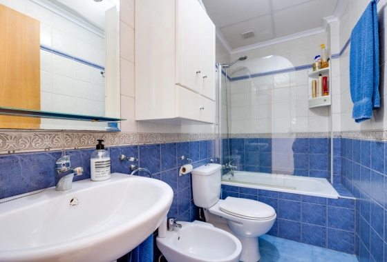 Reventa - Ático - Torrevieja