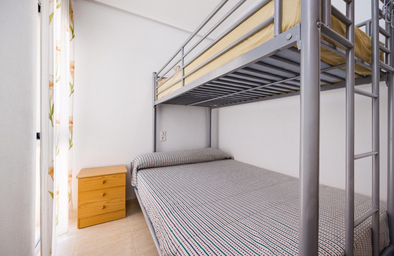 Reventa - Ático - Torrevieja